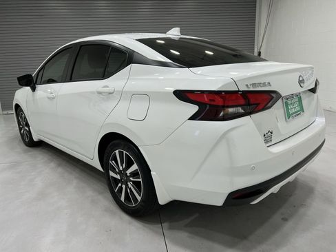 Used 2025 Nissan Versa SV w/ Trunk Package image 6