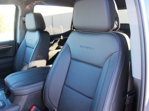 New 2026 GMC Sierra 1500 Denali w/ Technology Package image 24