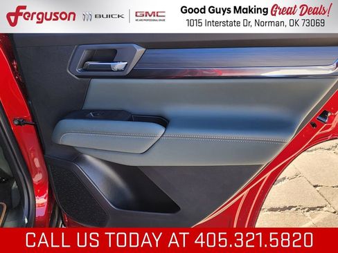New 2026 GMC Terrain AT4 w/ Convenience Package III AWD/4WD image 42