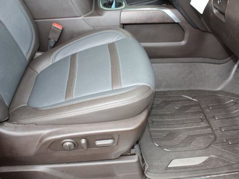 Used 2020 GMC Sierra 1500 Denali w/ Denali Ultimate Package image 18