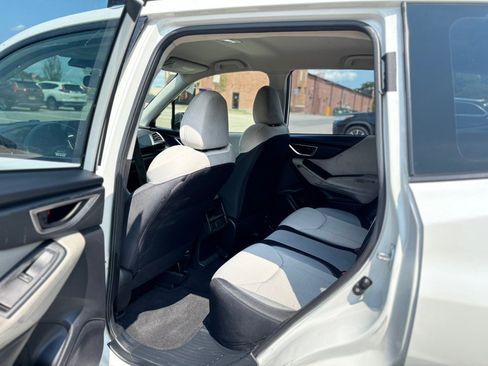 Used 2024 Subaru Forester AWD/4WD image 15
