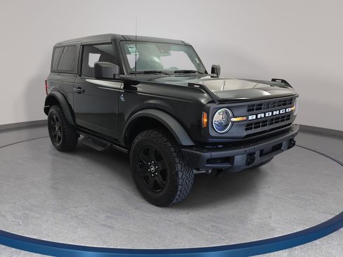 Used 2024 Ford Bronco Black Diamond AWD/4WD image 3