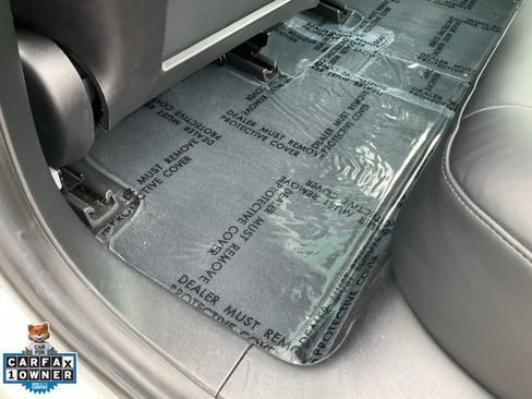 Used 2020 Tesla Model 3 Performance image 27