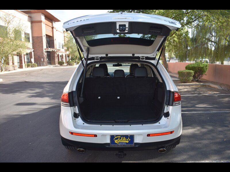 Used 2013 Lincoln MKX AWD image 21