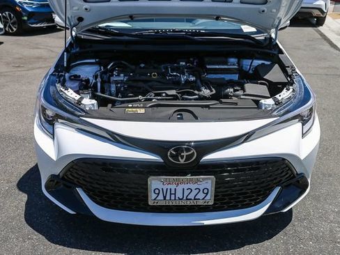 Used 2025 Toyota Corolla SE w/ SE Package FWD image 32