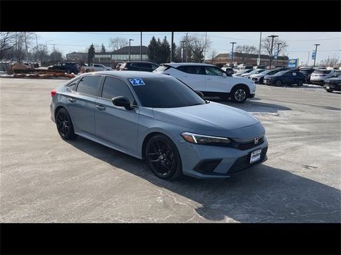 Used 2022 Honda Civic Sport image 2