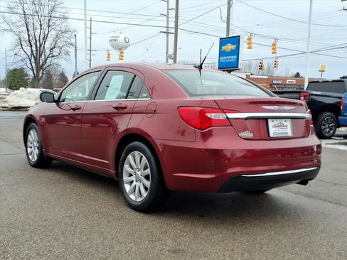 Used 2011 Chrysler 200 Touring image 8