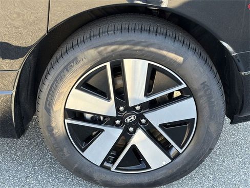 New 2026 Hyundai Ioniq 9 SEL image 38