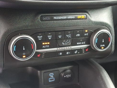 Certified 2023 Ford Escape Active w/ Cold Weather Package FWD image 16