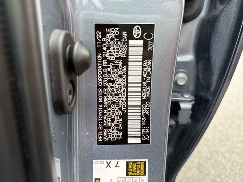 Used 2023 Toyota Corolla LE image 27