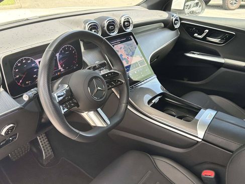 Certified 2025 Mercedes-Benz GLC 300 4MATIC image 31