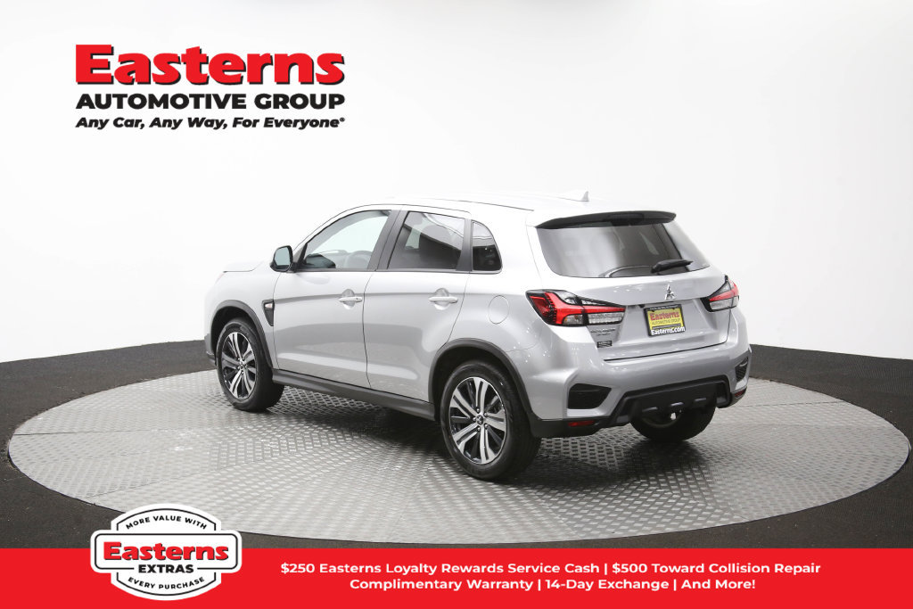 Used 2025 Mitsubishi Outlander Sport SE AWD/4WD image 64