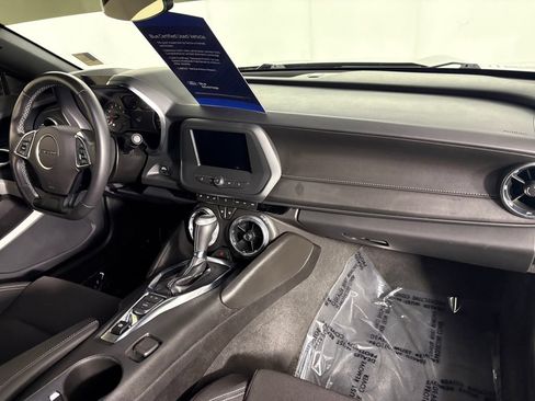 Used 2024 Chevrolet Camaro LT RWD image 32