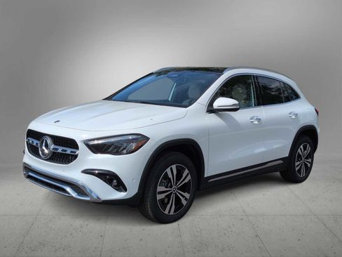 Used 2026 Mercedes-Benz GLA 250 4MATIC image 4