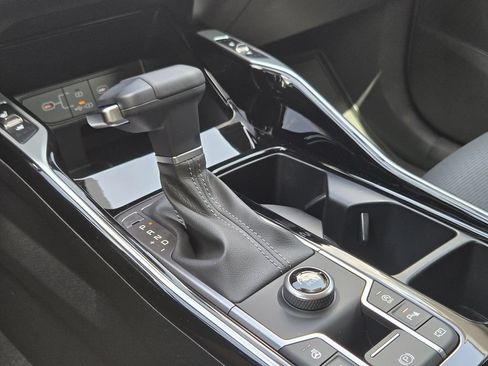 New 2026 Kia Sorento SX FWD image 17