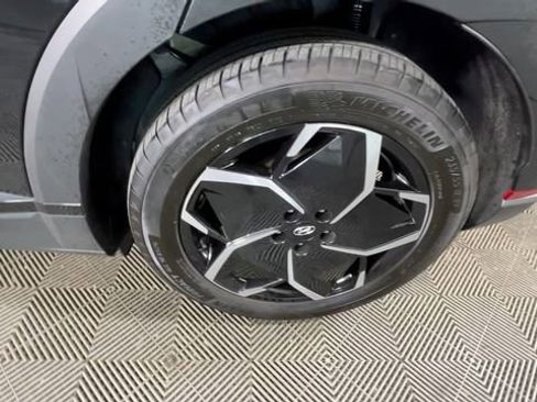 Used 2024 Hyundai Ioniq 5 SEL RWD image 21
