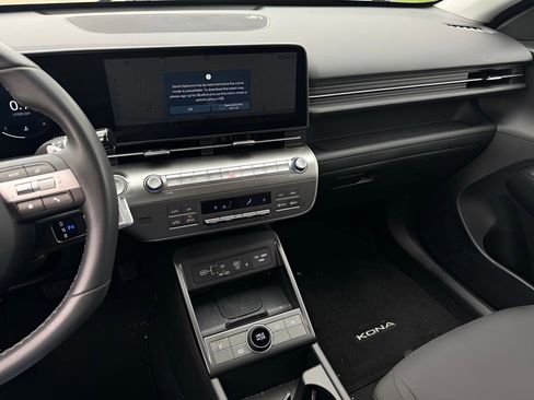 Used 2024 Hyundai Kona SEL w/ Convenience Package FWD image 27
