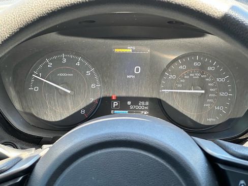 Used 2019 Subaru Crosstrek 2.0i w/ Eyesight System image 16