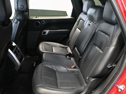 Used 2019 Land Rover Range Rover Sport HSE AWD/4WD image 18