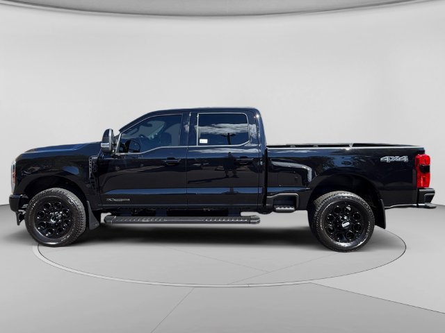 Used 2025 Ford F350 Lariat w/ Black Appearance Package AWD/4WD image 2