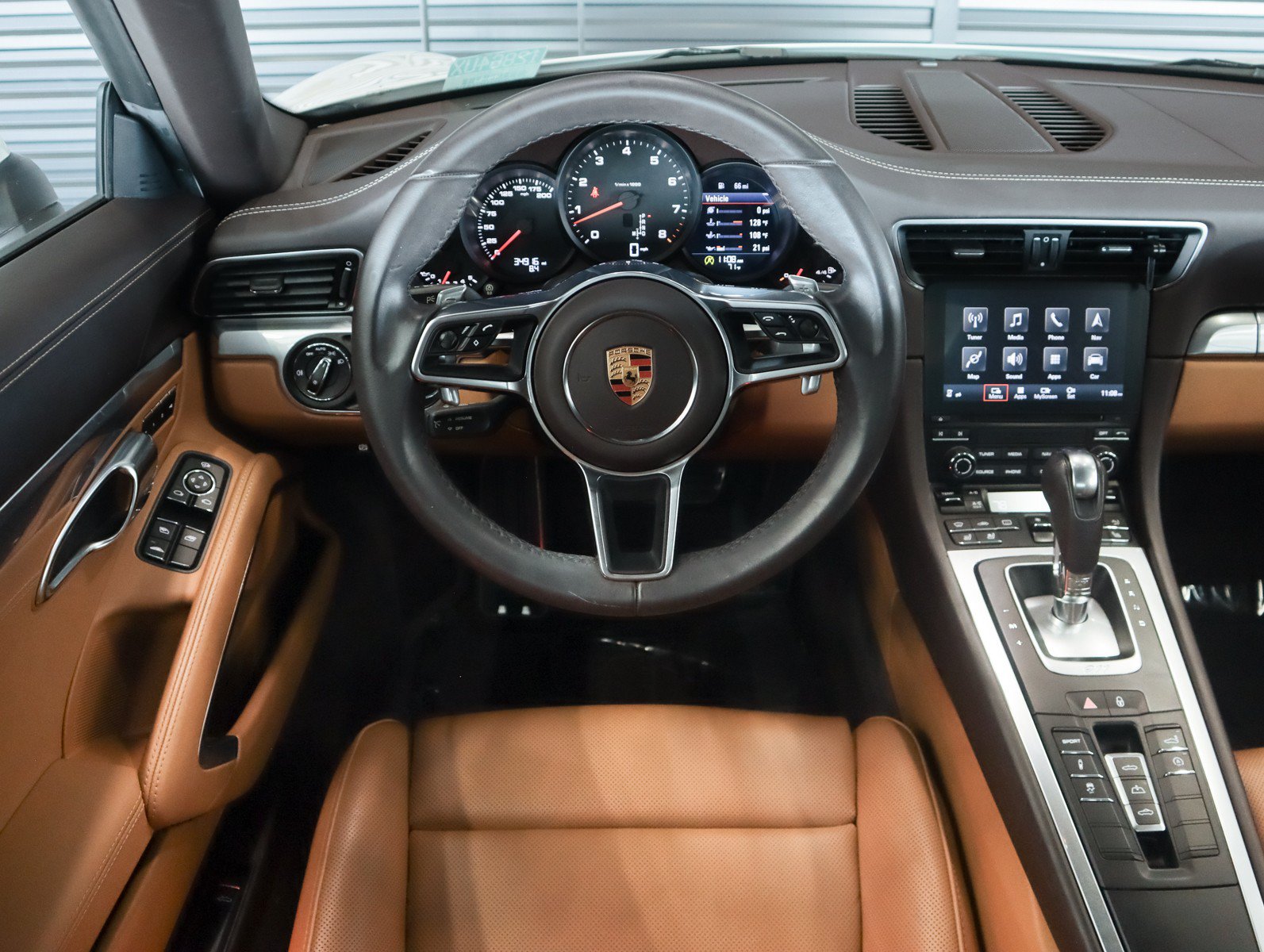 Certified 2017 Porsche 911 Carrera RWD image 15
