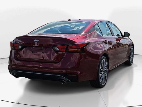 New 2026 Nissan Altima 2.5 SV w/ SV Premium Package FWD image 5
