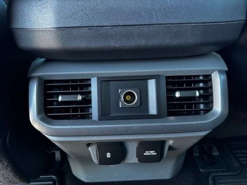 Used 2021 Ford F150 Lariat AWD/4WD image 13