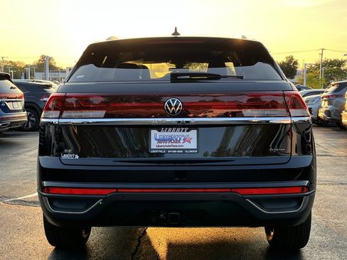 New 2026 Volkswagen Atlas Cross Sport SE image 15