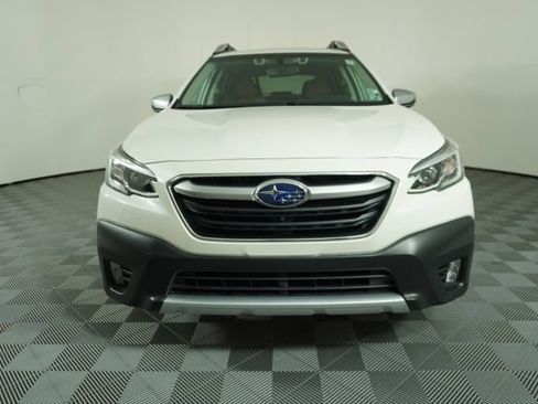 Used 2020 Subaru Outback Touring XT AWD/4WD image 2