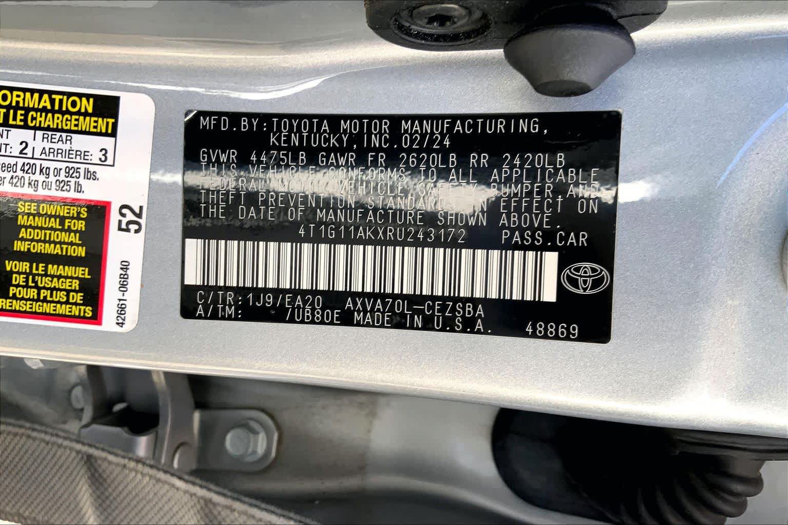 Used 2024 Toyota Camry SE FWD image 33