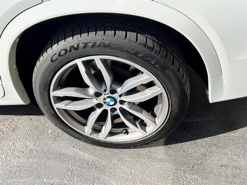 Used 2015 BMW X4 xDrive28i image 14