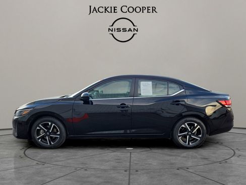 Certified 2024 Nissan Sentra SV image 2