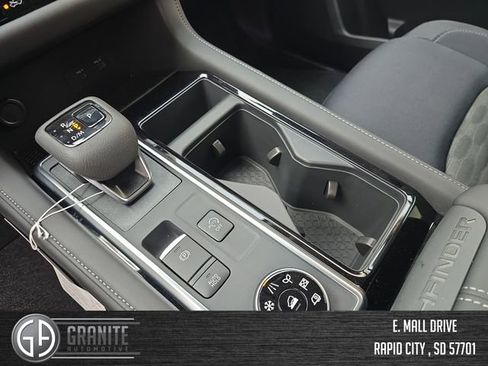 New 2025 Nissan Pathfinder SV image 23