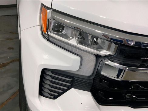 Used 2024 Chevrolet Silverado 1500 LT image 26