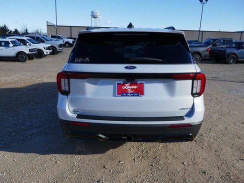 New 2026 Ford Explorer ST-Line w/ ST-Line Street Pack image 6