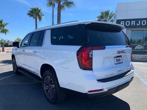 New 2026 GMC Yukon XL Elevation w/ Elevation Premium Package AWD/4WD image 10