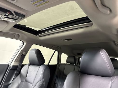 Used 2020 Subaru Outback Limited image 17