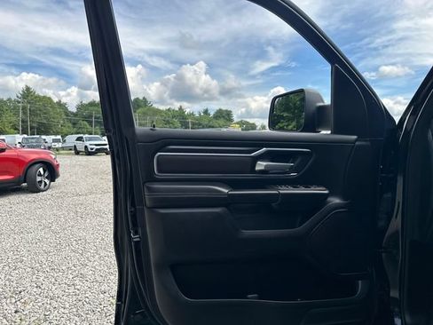 Used 2025 RAM 1500 Big Horn AWD/4WD image 24