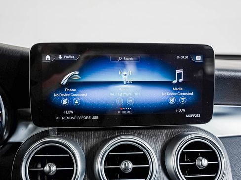 Used 2022 Mercedes-Benz GLC 300 image 16