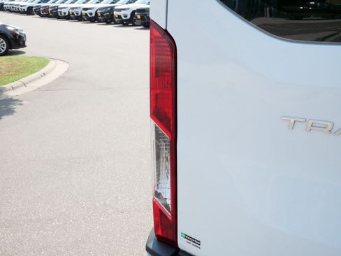 Used 2019 Ford Transit 350 XLT RWD image 17