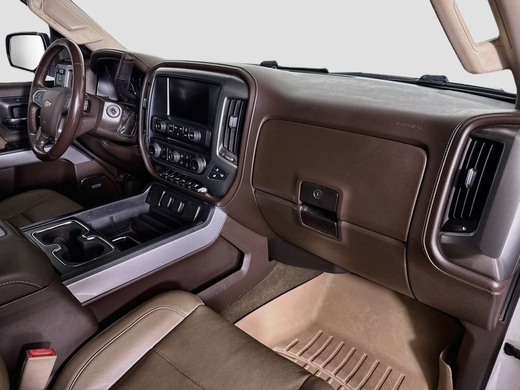 Used 2015 Chevrolet Silverado 2500 LTZ w/ Duramax Plus Package AWD/4WD image 29
