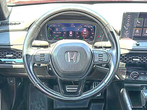Used 2024 Honda Accord Sport image 28