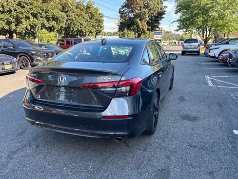 Used 2023 Honda Civic Sport image 6