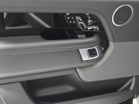 Used 2021 Land Rover Range Rover Westminster Edition image 23