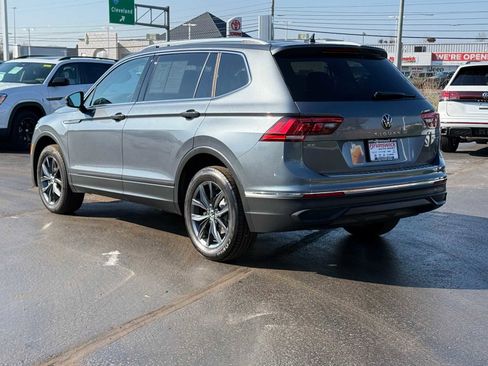 Certified 2023 Volkswagen Tiguan SE image 6