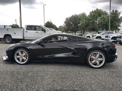 Used 2023 Chevrolet Corvette Stingray Preferred Conv w/ Z51 Performance Package RWD image 5