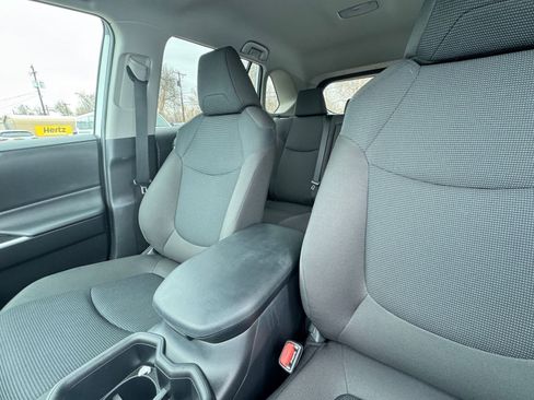 Used 2025 Toyota RAV4 LE image 35