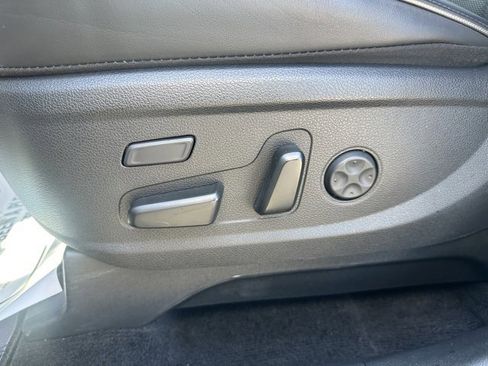 Used 2022 Hyundai Palisade Limited image 15