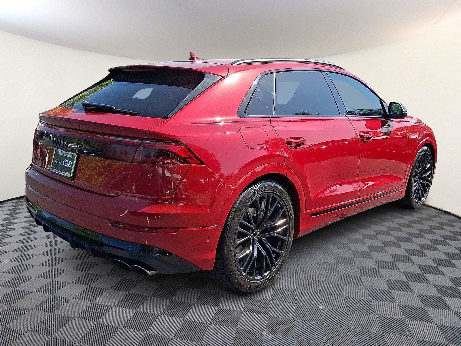 Used 2024 Audi SQ8 Premium Plus AWD/4WD image 5