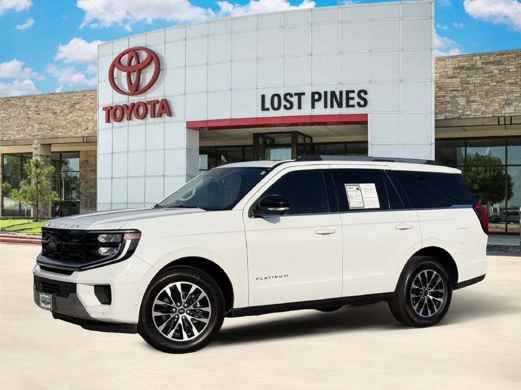 Used 2025 Ford Expedition Platinum AWD/4WD image 1